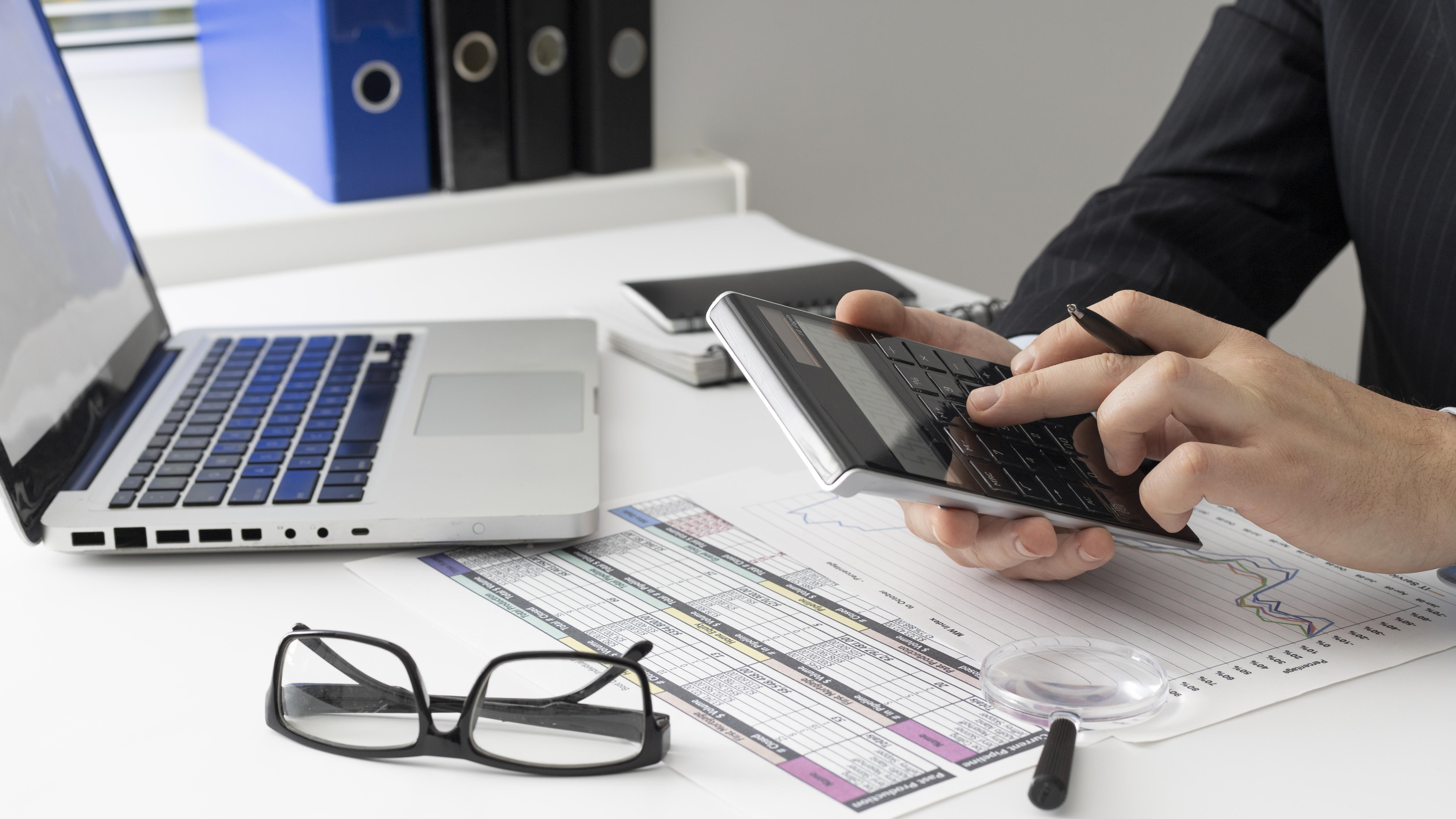 Banking & Finance